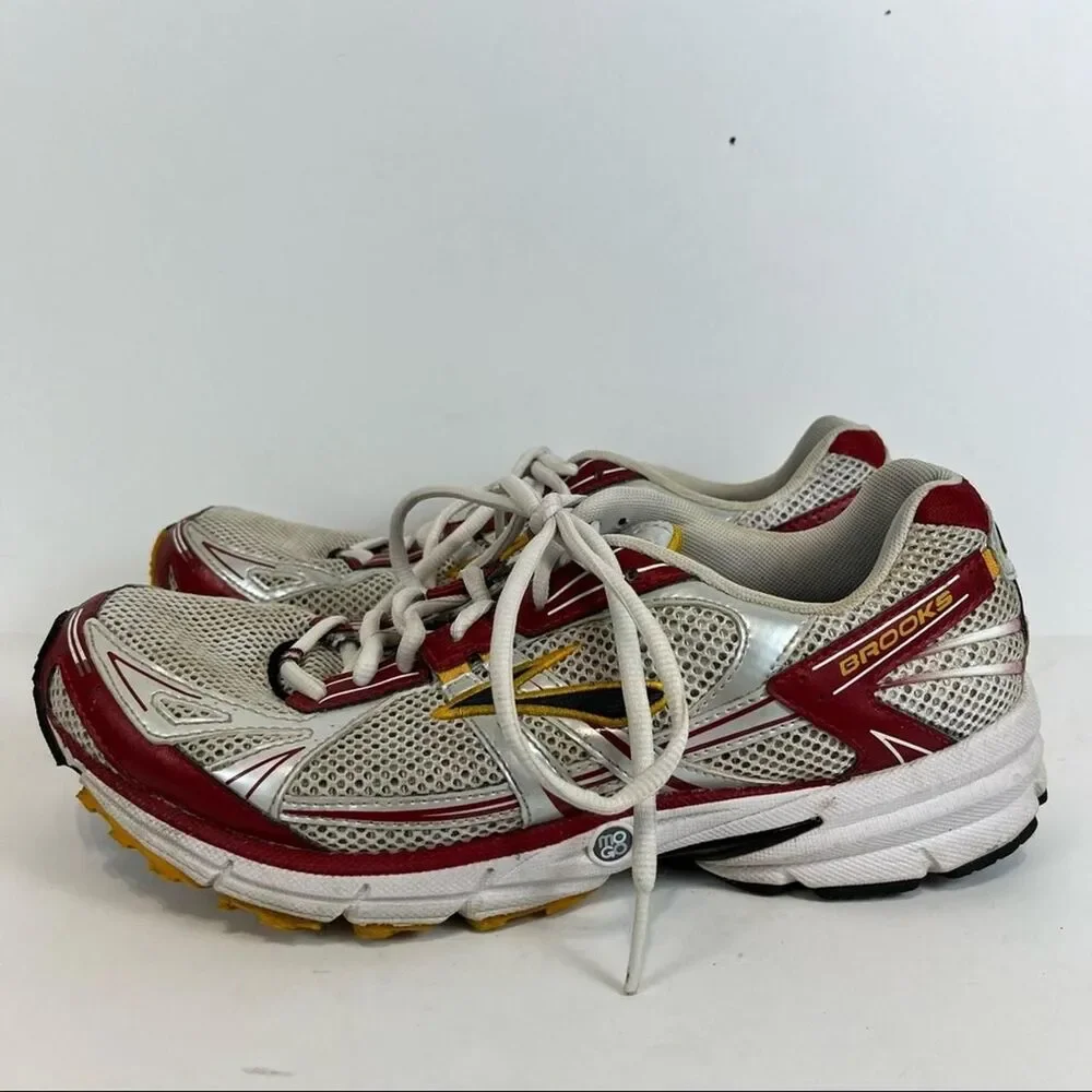 Brooks Go-2 Series Red + Yellow Running Shoes Size Men's 9.5